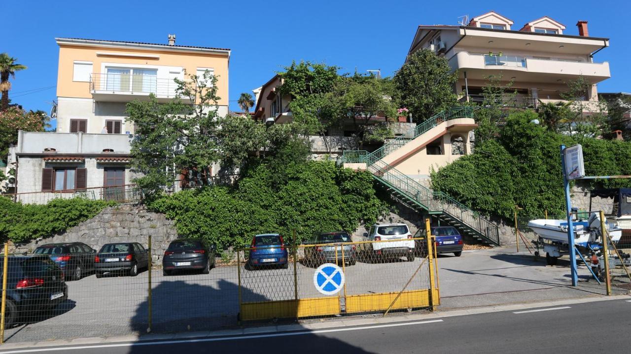 Apartments Komel I Opatija Exteriör bild